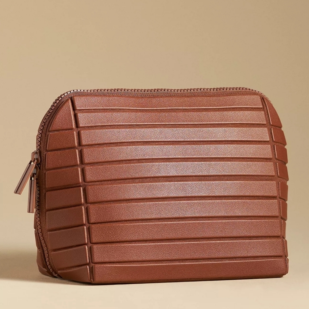 (SIS) PARALLELLE Medium Traveller Bag / Cosmetic Bag